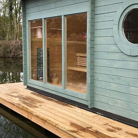 The Kestrel Shepherd Hut, Whitehouse Farm Stowmarket Buitenkant foto